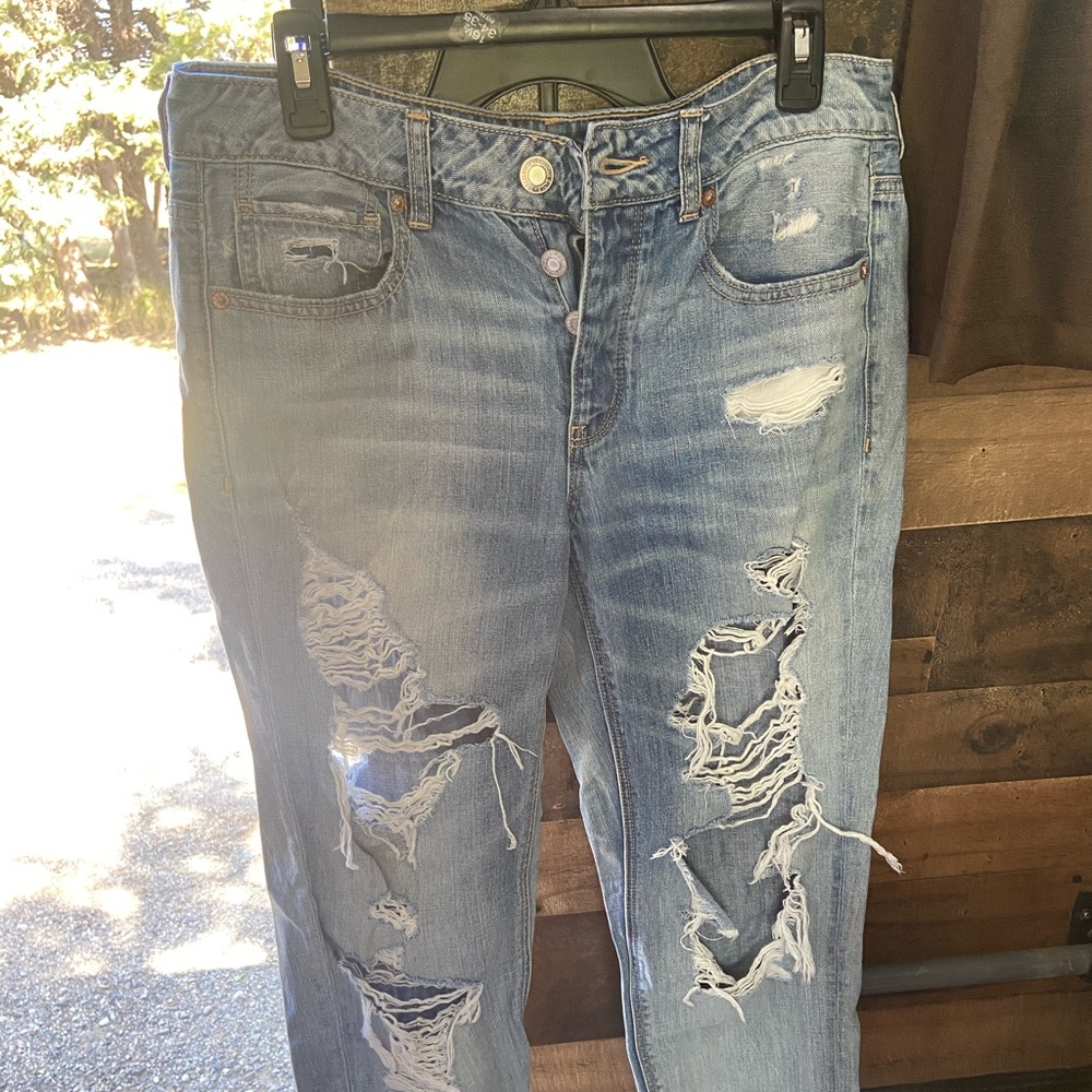 AE High waisted jeans